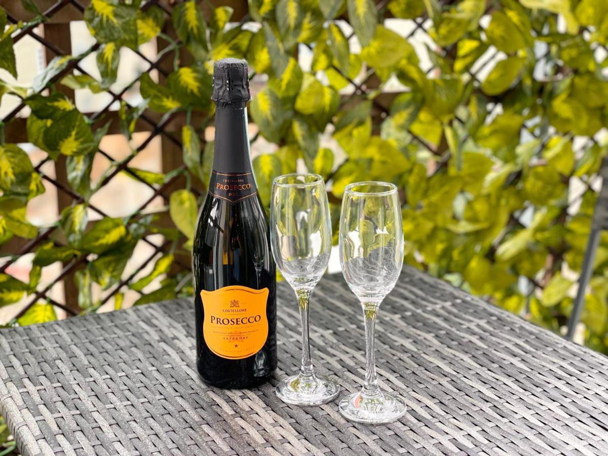 Urban Living'S - The Wren Beautiful City Centre Apartment With Parking Oxford Eksteriør billede